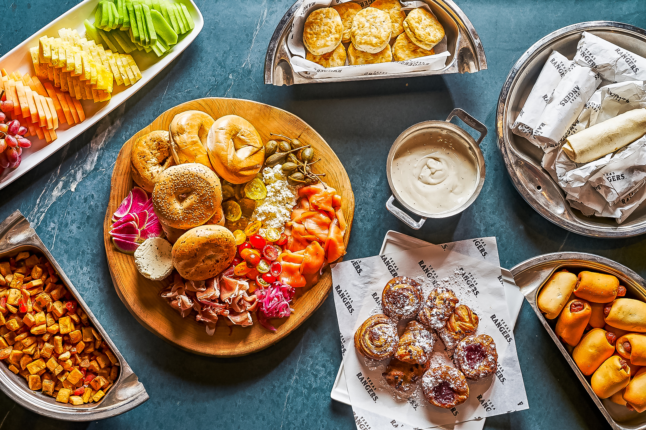 – Interior shot of Mardi Gras Casino and Resort, slot machines